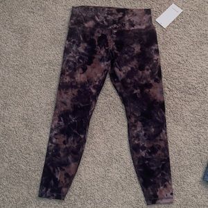 NWT Lululemon Align HR leggings 28”